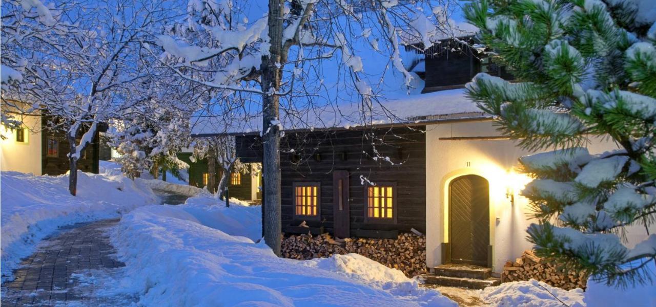 Naturel Hoteldorf Schoenleitn Latschach ober dem Faakersee Eksteriør bilde